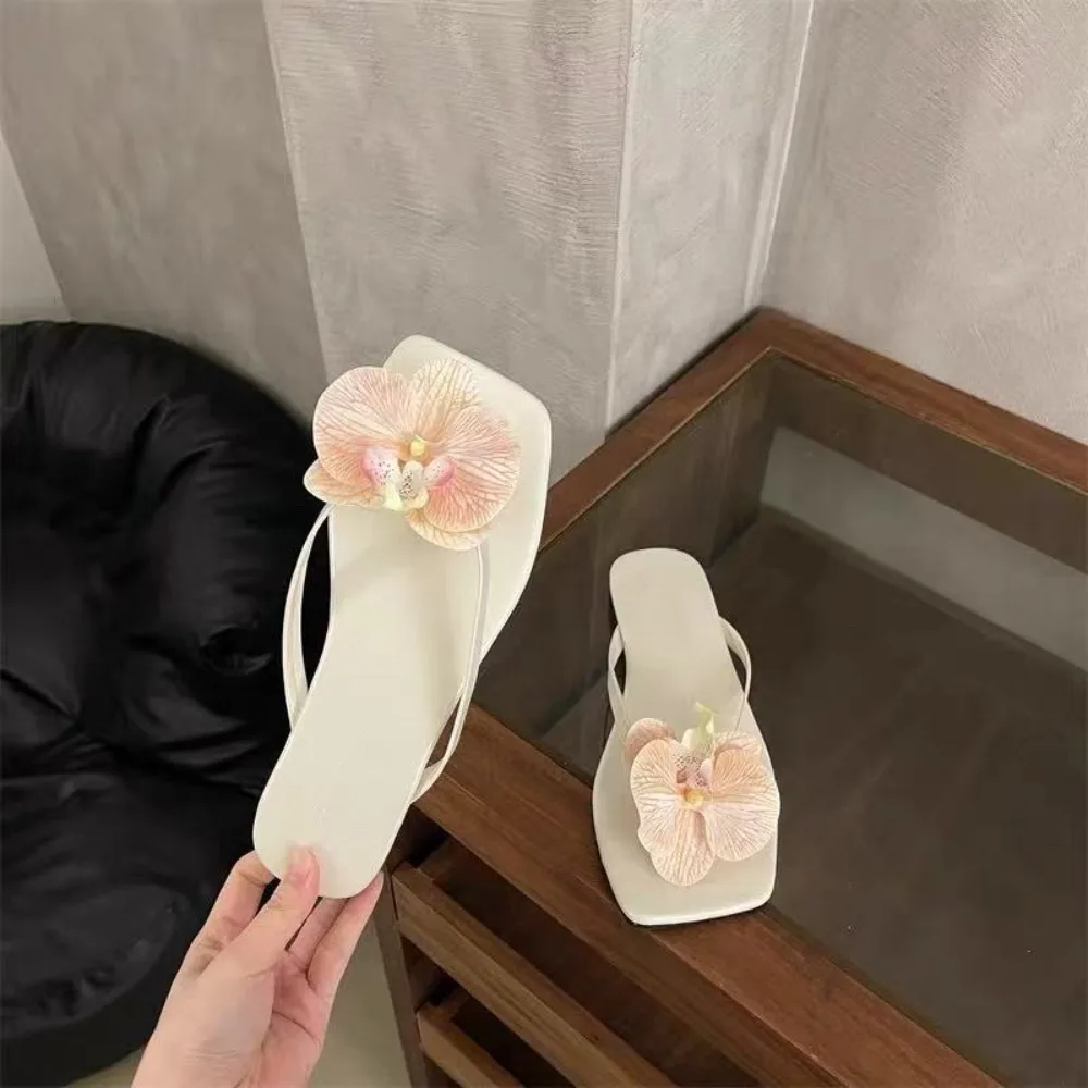 

Fashion Sweet Butterfly Orchid Slipper Summer Vacation Flower Flip Flops Out Wear Elegant Women's Sandals Ladies/Girls