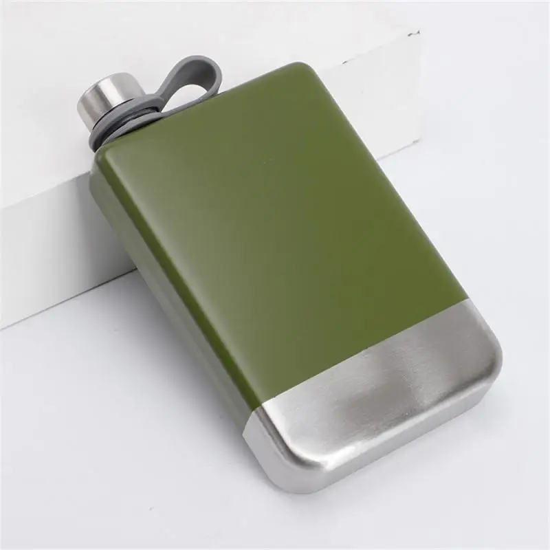 Premium Hip Flask for Whiskey 9oz 304 Stainless Steel Hip Flask with Funnel Leakproof Camping Whiskey Flask KC0444