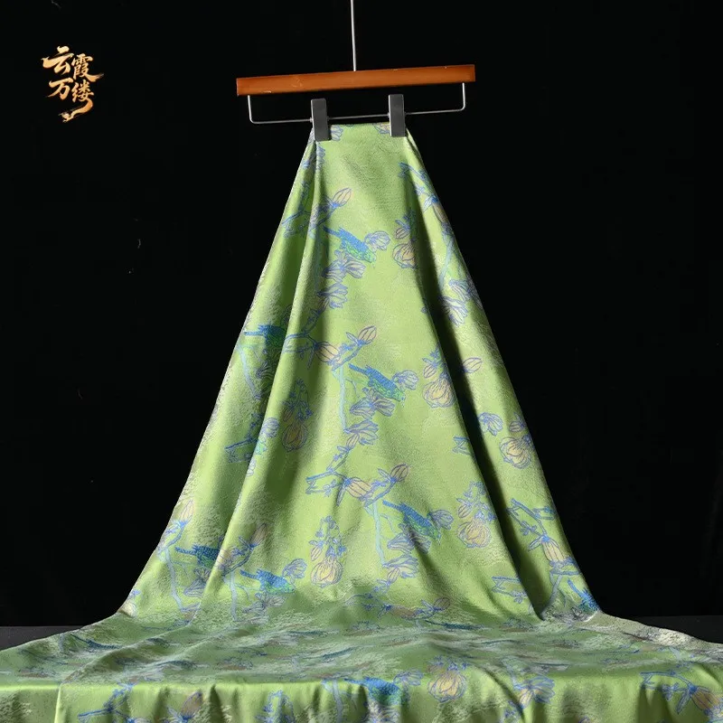Chinese jacquard brocade fabric for cheongsam and Hanfu clothing designers 2