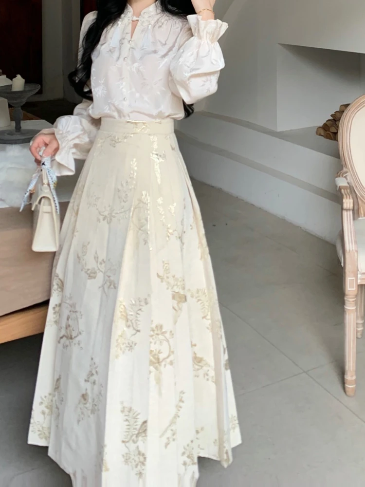 قميص جاكار محسّن على الطراز الصيني الجديد بأكمام من الدانتيل ومجموعة تنورة وجه الحصان على الطراز الصيني