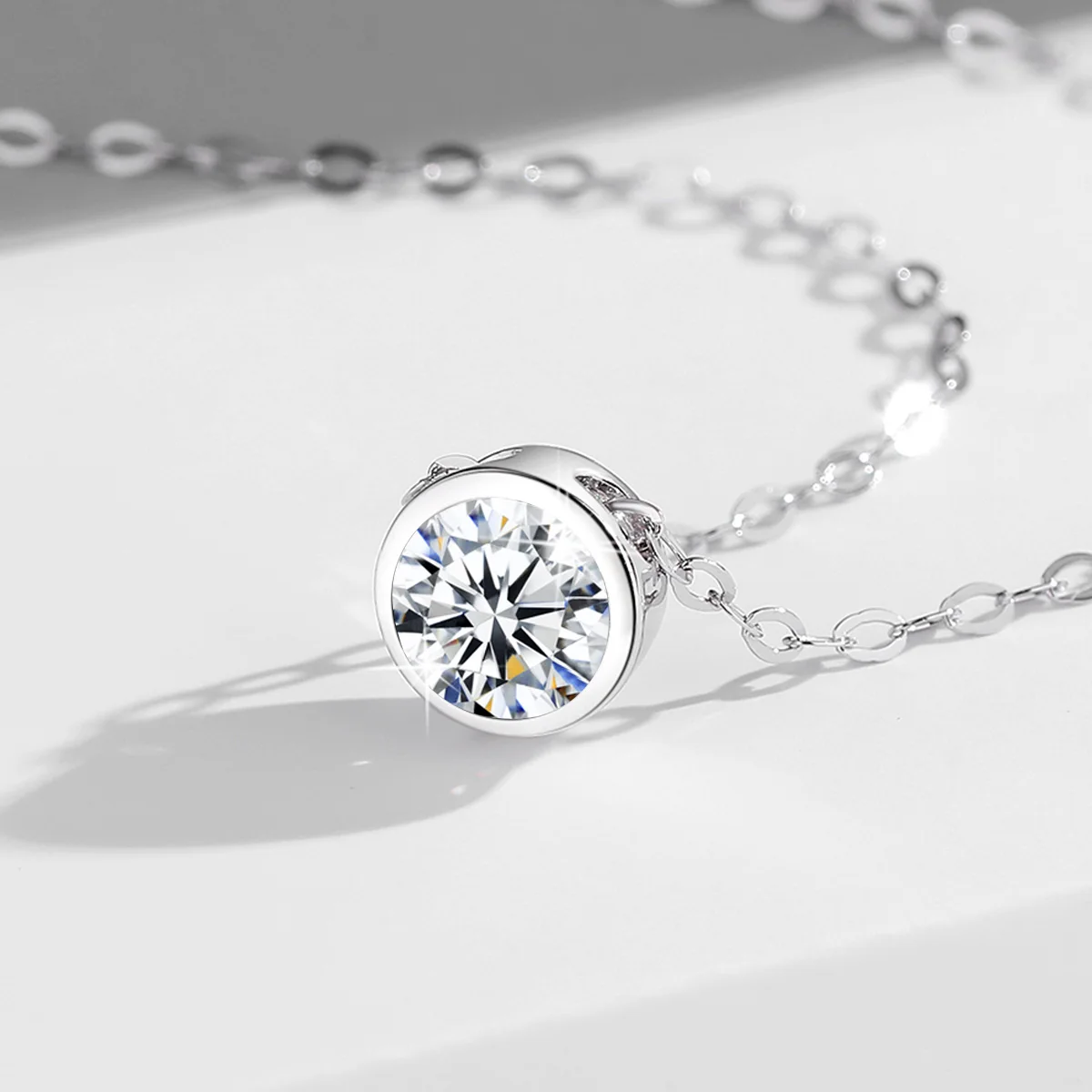 1.2 Carat Single Stone Moissanite Pendant Necklace for Women 925 Sterling Silver Wedding Party Bridal Jewelry Anniversary Gift