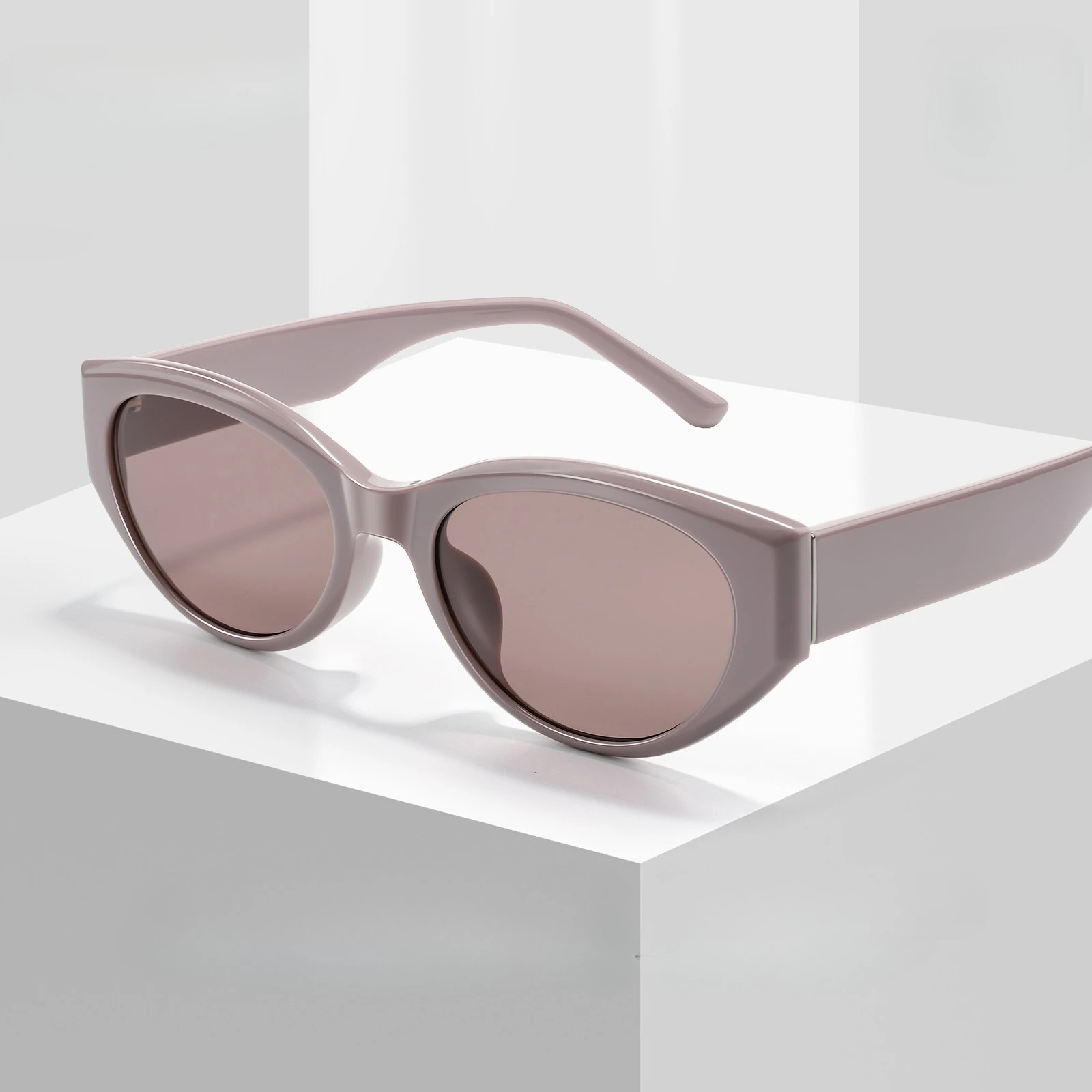

Summer Trendy Cat Eye Thick Acetate Sunglasses Men Tourism Sports Driving SUN Glasses New Women Outdoor UV400 Protective Eyewear