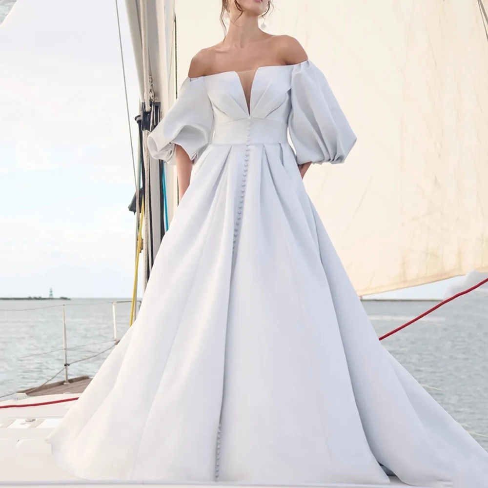 Vintage Half Sleeves Wedding Dress Off the Shoulder A-Line Satin Boat Neck Bridal with Pleat and Buttons Floor Length Gowns Robe