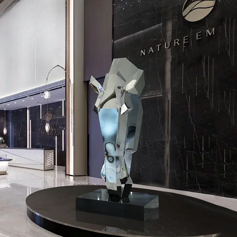 Stainless steel horse head sculpture decoration for outdoor large-scale creativity in the hotel lobby