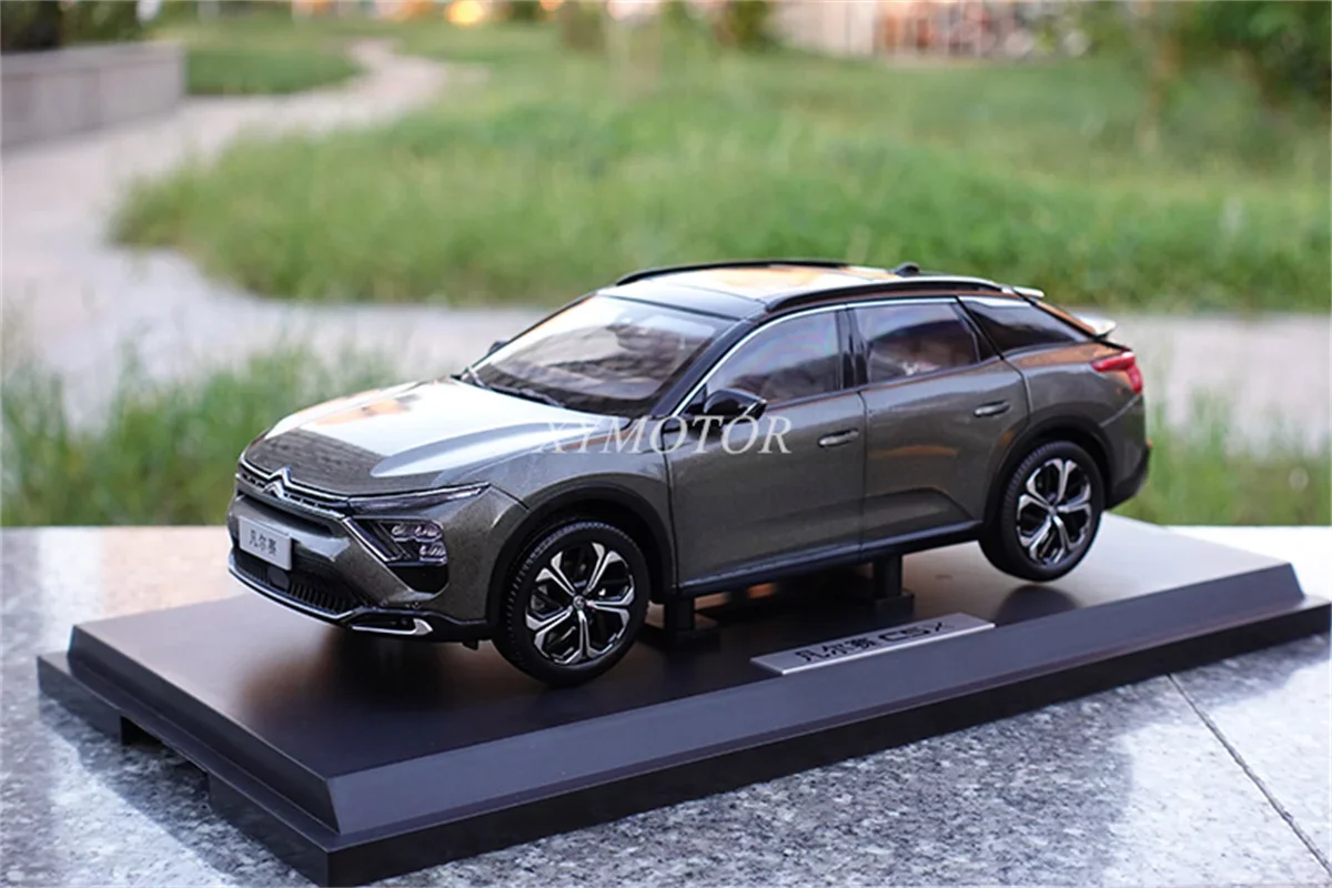 

1/18 для Citroen C5 X Grey 2021, литая под давлением модель автомобиля, игрушка, хобби, серая коллекция, подарочные украшения для дисплея