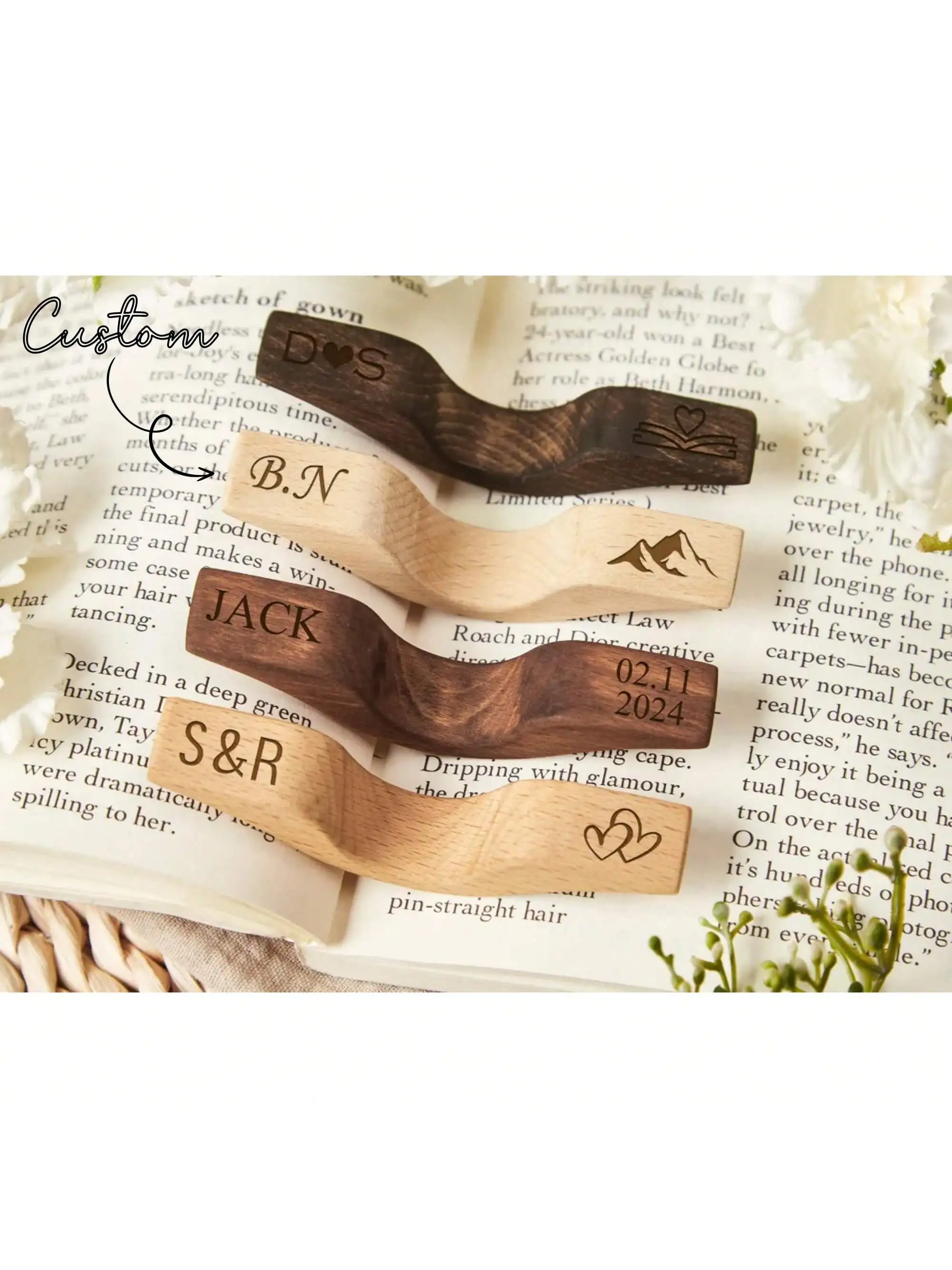 Porte-page de livre en bois personnalisé, porte-page à pouce sur mesure, écarteur de page en bois, accessoires pour livres, cadeaux pour les amoureux des livres, anniversaires