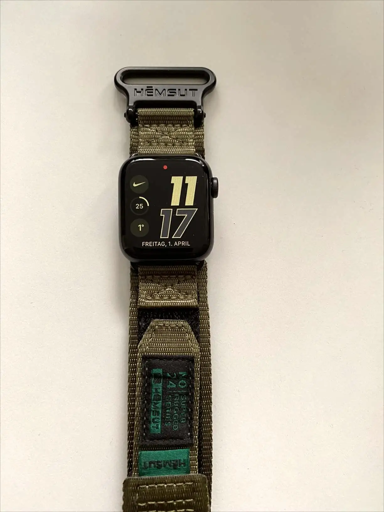 

Compatible With Apple Watch, Band For iWatch 38/40/41/42/44/45/49/46mm,For Series Ultra10/9/8/7/6/5/4/3/2/1/SE Men Women