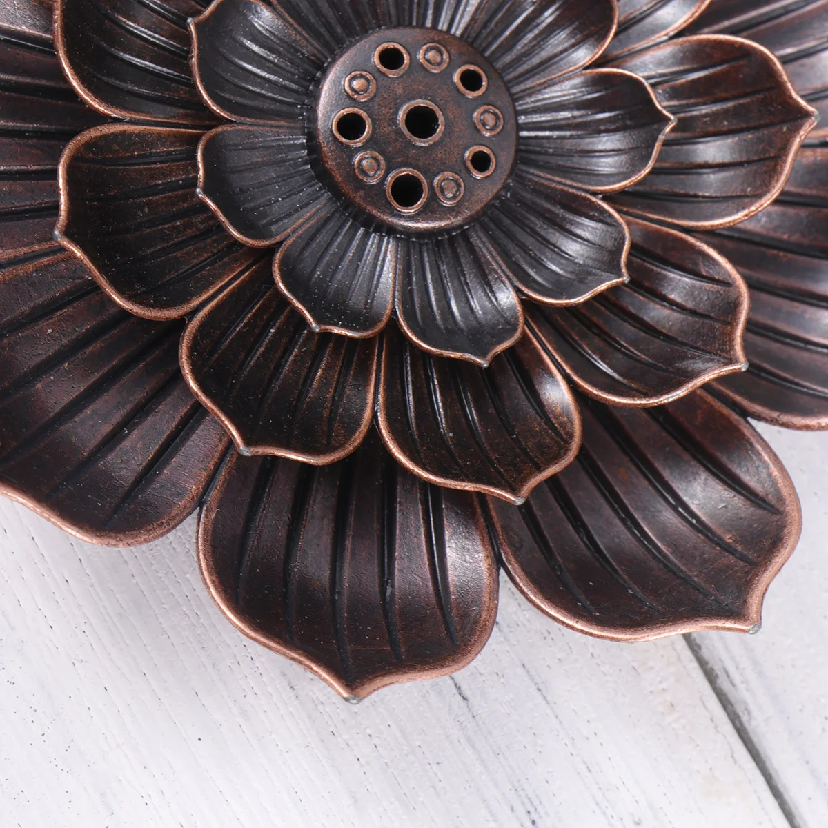 

1pc Lotus Shape Holder Multi Holes Design For Home Office Hotel Tea House Yoga Studio Incense Burner Plate Incense Stick
