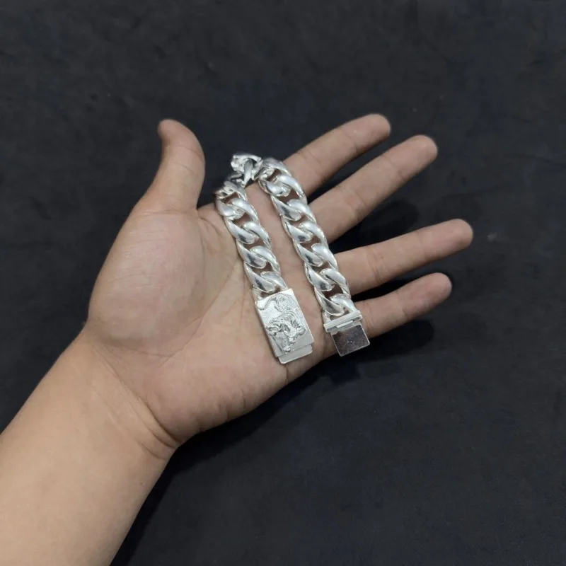 Vintage Carved Silver Plated Thick Cuban Link Bracelet, Embossed Tiger Design Hip Hop Versatile Hand Jewelry