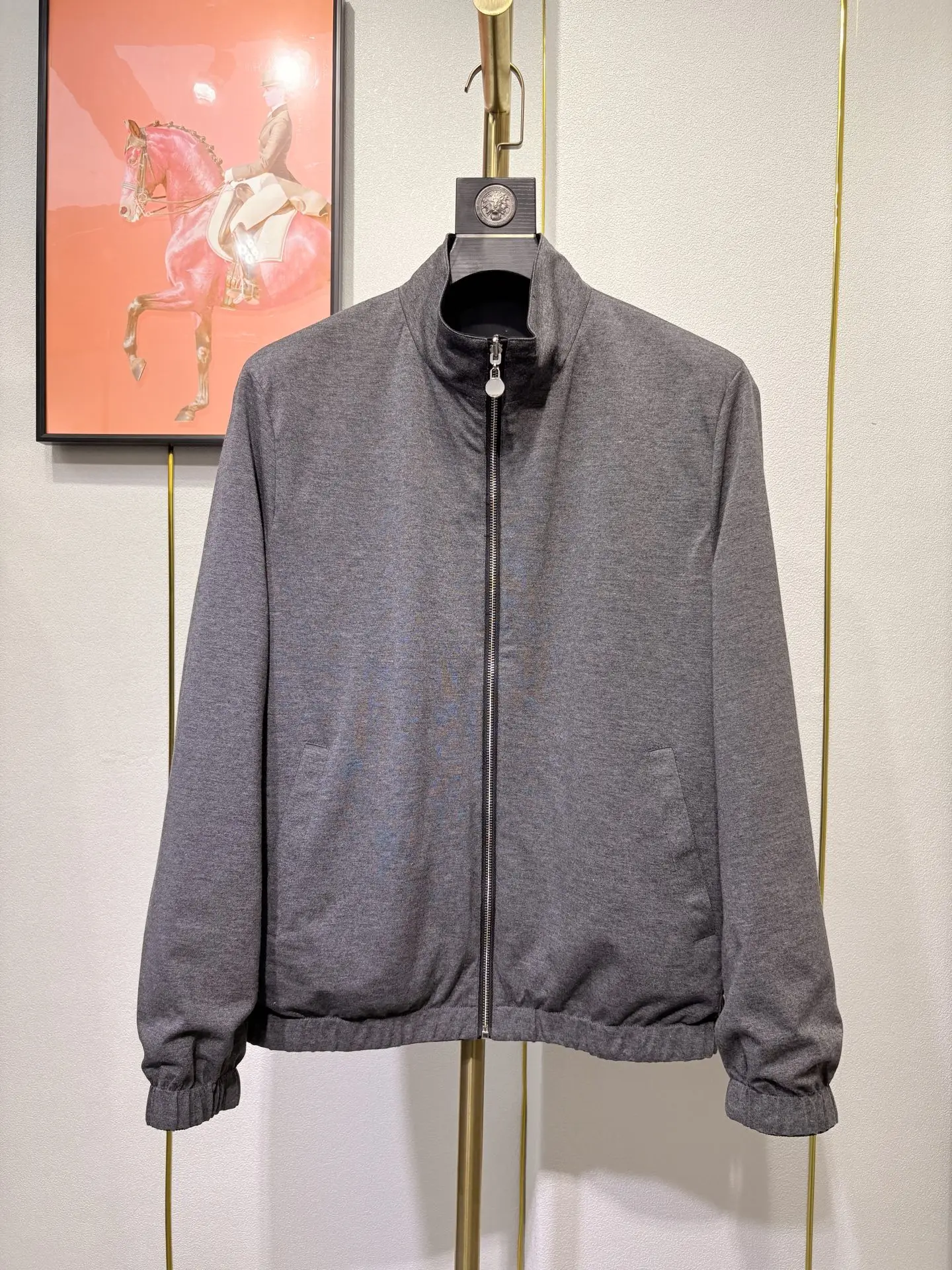 سترة كيتون القديمة ذات النمط القديم على الوجهين وياقة واقفة وبسيطة