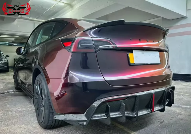 Dry Carbon Fiber A-D Style Rear Diffuser With LED For Tesla Model Y 2021-2023 Auto Bodykit Accessories Rear bumper lip