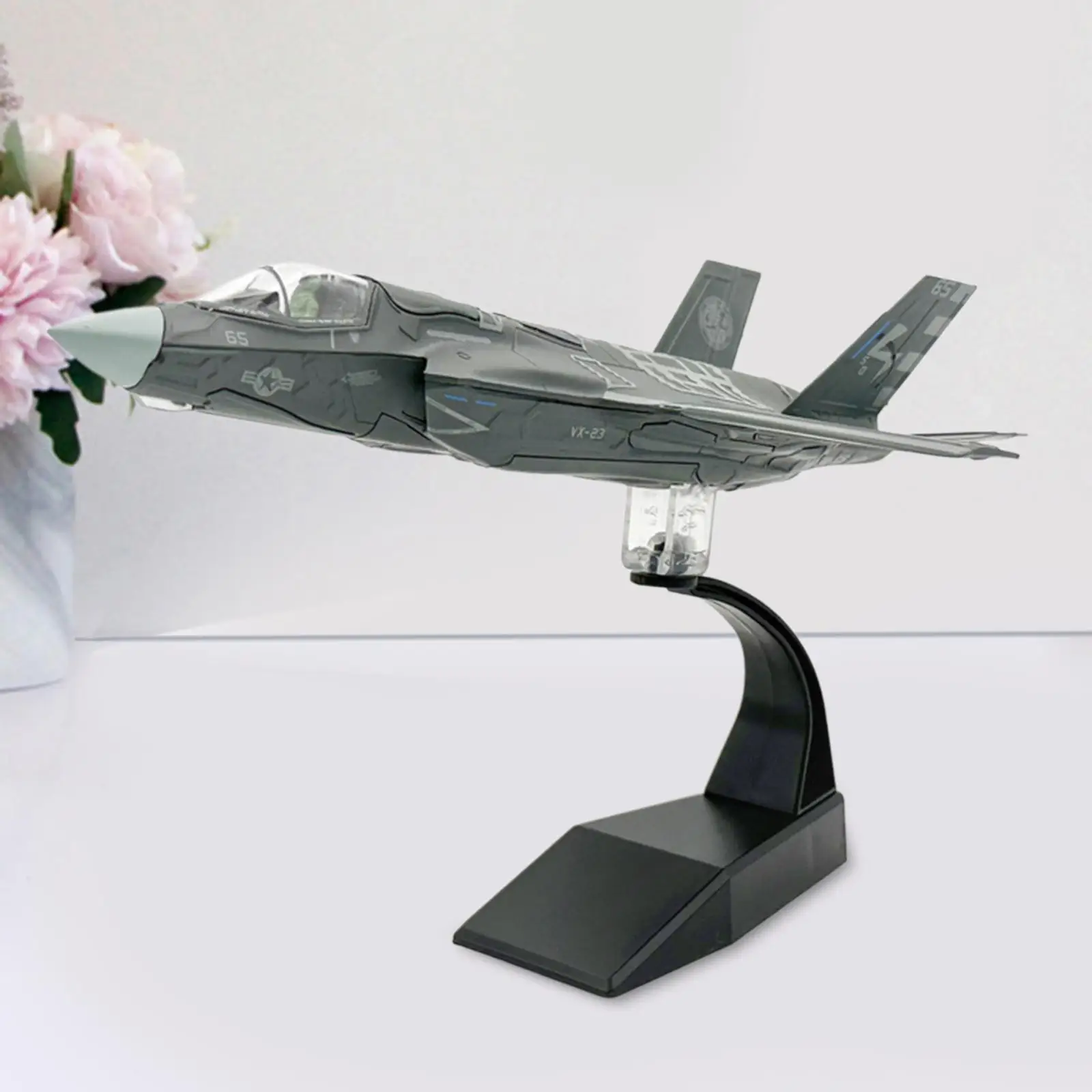 Aircraft Model 1/72 Scale Tabletop Decor with Display Base Fighter Model Airplane Model Ornament Plane Model Toy for Boy Gift