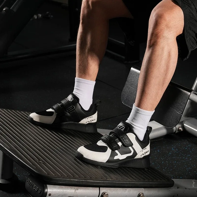 2026 New Weight Lifting Shoes Men Women Luxury Brand Squat Shoes for Couples Designer Gym Training Shoe Indoor Sports Shoes