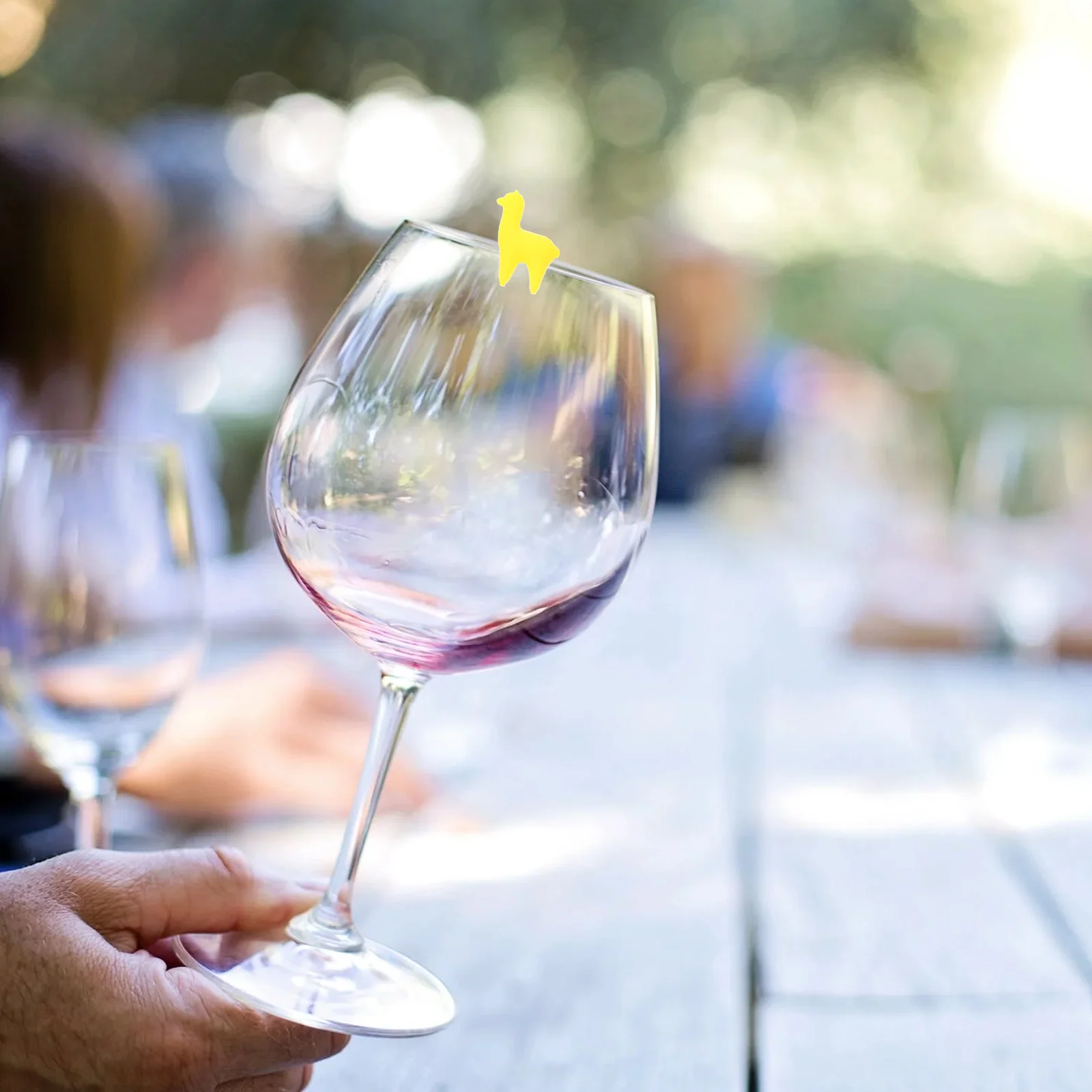 

6Pcs Colorful Silicone Wine Glass Tags Alpaca Drink Markers Unique Party Favors Easy to Clean Glass Charm Set for Wine Cocktail