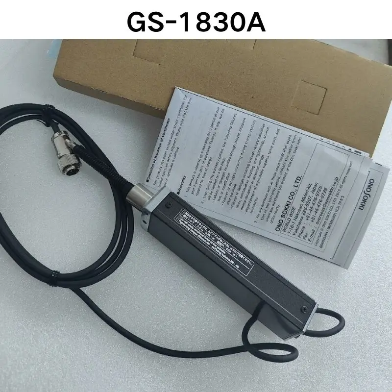 

New GS-1830A displacement sensor Fast Shipping