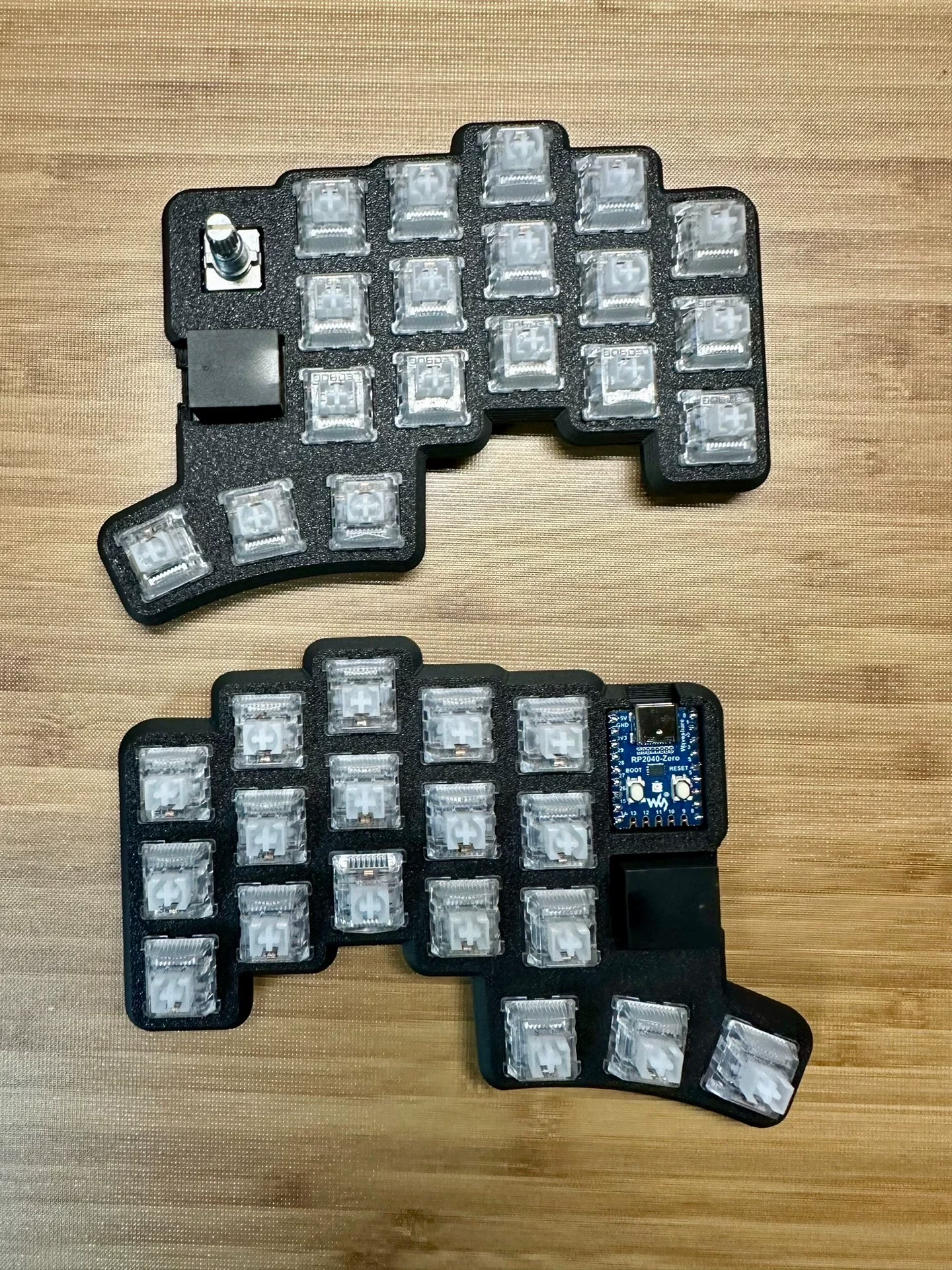 Imagem -04 - Corne Barato Kit de Teclado Dividido 36 Teclas Suporte Frial Qmk com Fio Modo Único Troca Quente Ergonomia Kit de Teclado Mecânico para Jogos