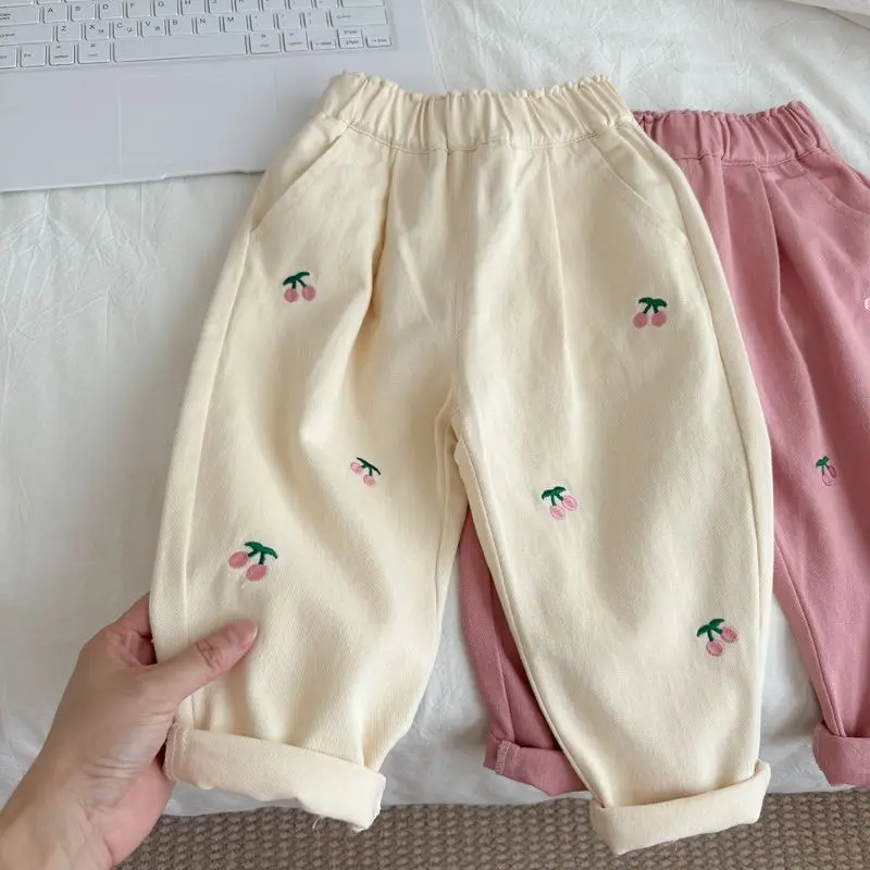 Children\'s pants Spring and Autumn new baby beige casual pants Cotton girls\' pants Fashion