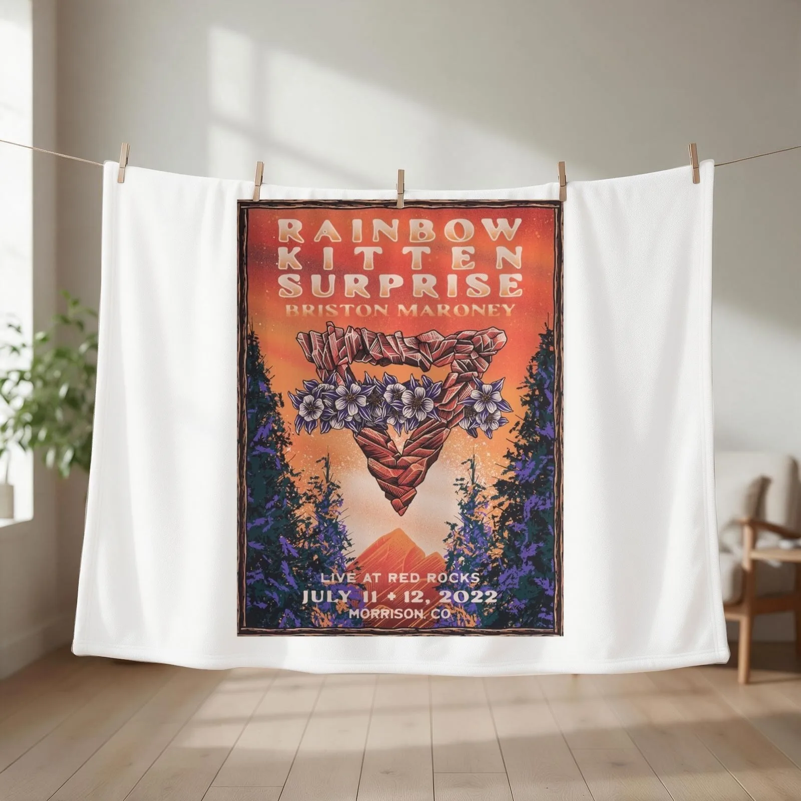 Rainbow Kitten, Surprise, At Red Rock, magical, moon, green, magic Throw Blanket