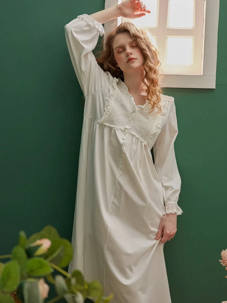 Nightgowns Women Lace Long Sleeve Princess Pleated Solid Ruffles Simple Sleepshirts Outwear Sleepwear Lady Stylish Vintage Cozy