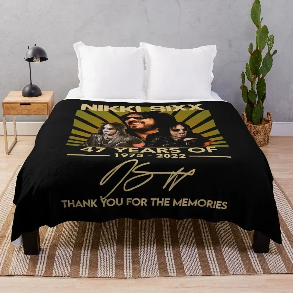 

Nikki Sixx 45 Years Of 1975 2020 Thank You For The Memories Signatures Customize Throw Blanket Flannel Fabric Blankets