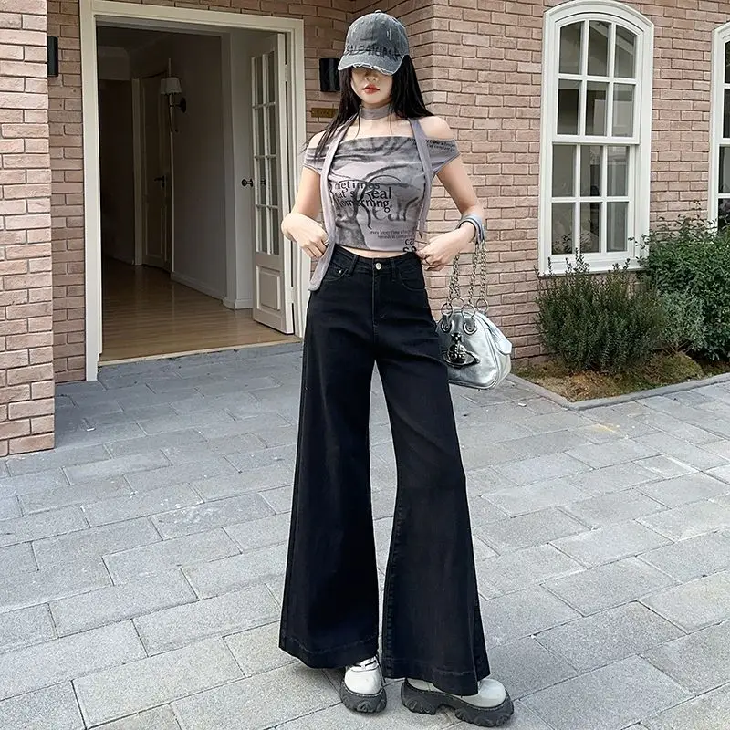 Fashionable and Comfortable Jeans with Loose Fit and Flared Bell-Bottom Trousers Perfect for Showing Off Your Pear-Shaped Figure