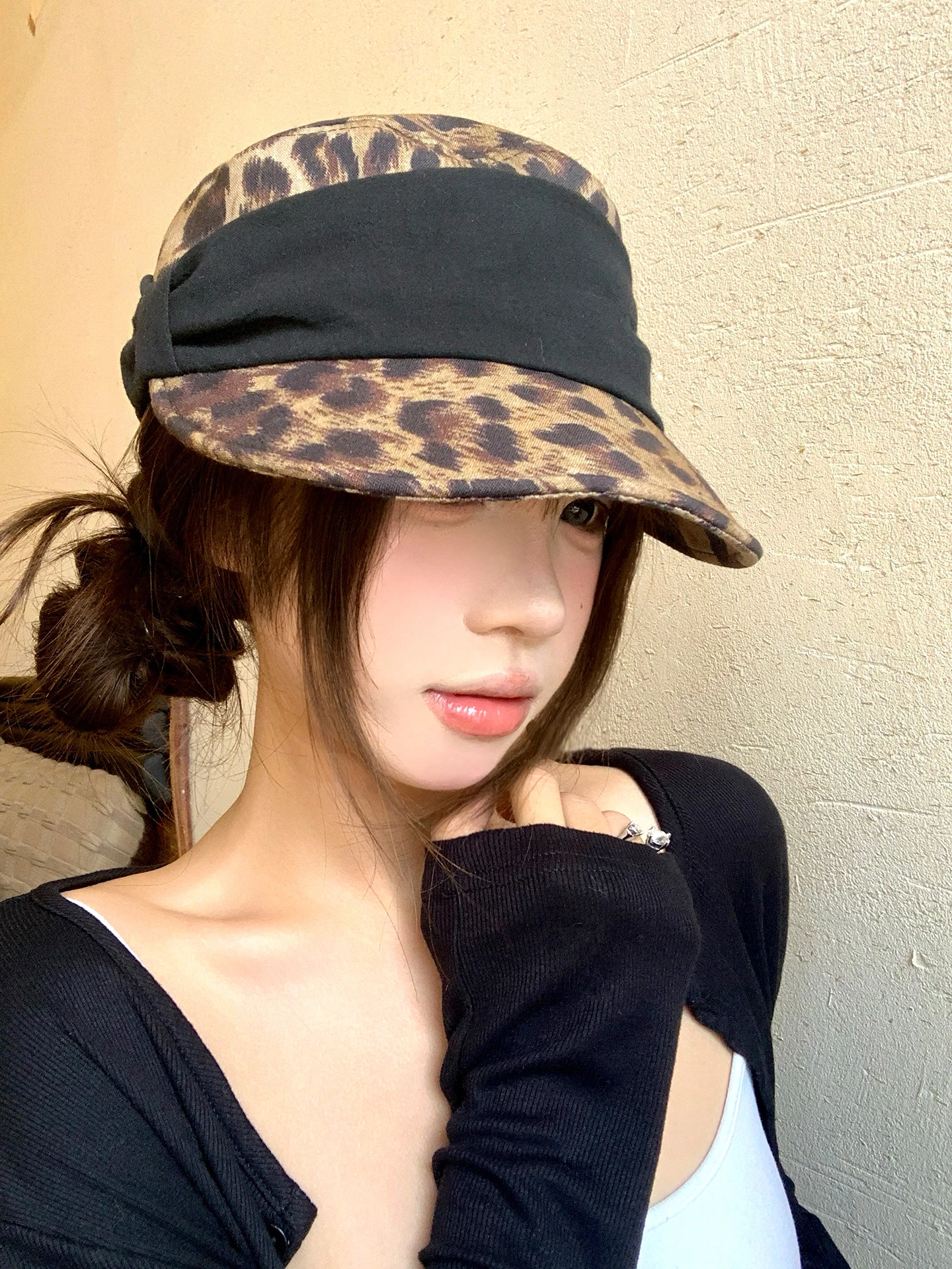 Retro Leopard Print Flat Top Beret Hat Women's Summer New Style Versatile Sun Protection Equestrian Hat Fashionable Small Face