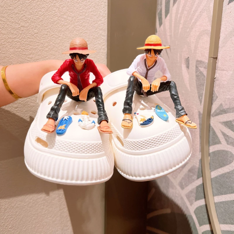 

MINISO Cartoon Anime 3D Detachable Shoe Decoration Accessories Suitable For Beach Sandals Funny Cool Shoes charms party Gifts