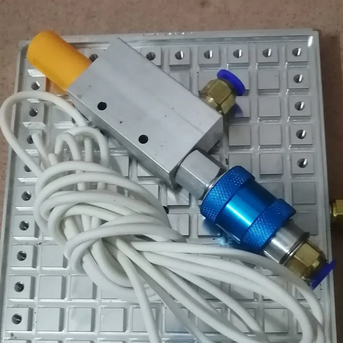 Aluminum Vacuum Suction Cup To Connect Air Compressor Or Vacuum Pump Without Holes
