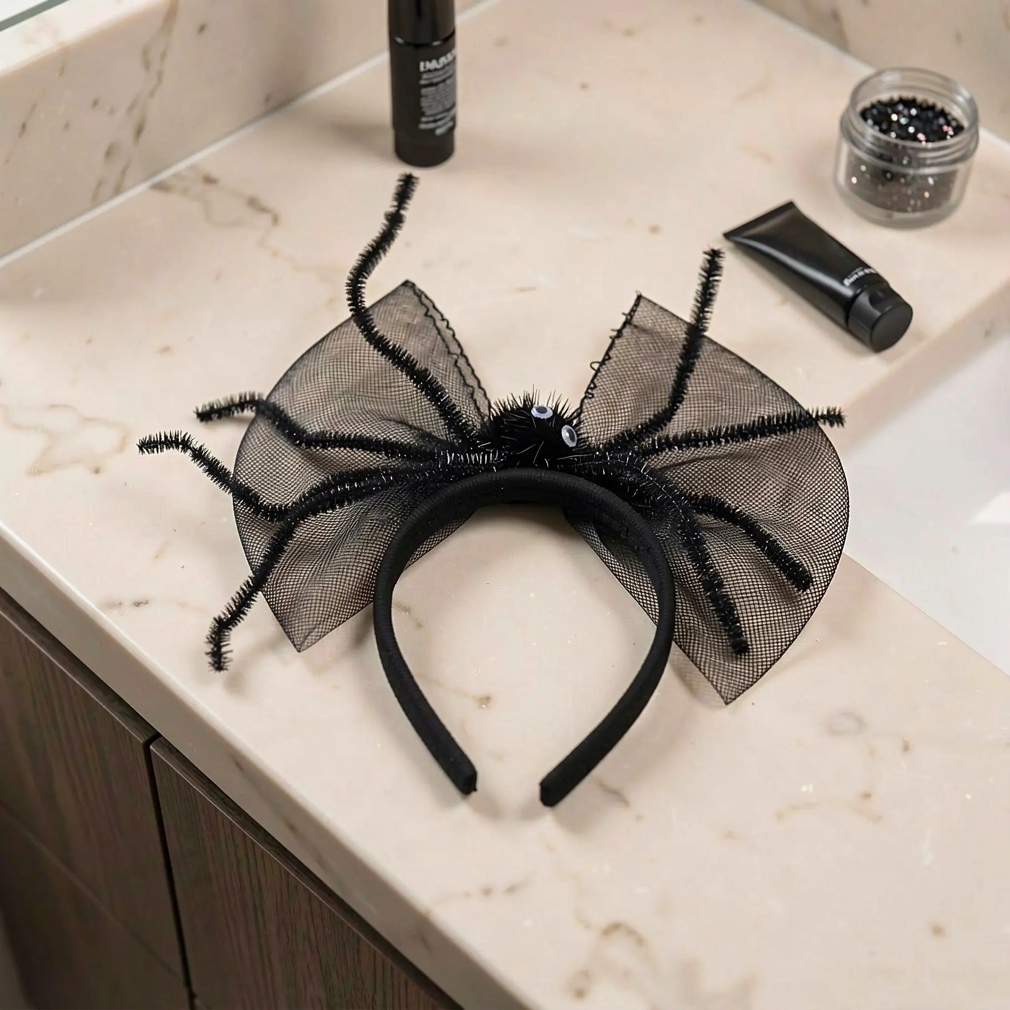 Fuzzy Spider Headband with Tulle Bow Halloween Spider Hair Hoop Cosplay Masquerade Party Dress up Hair Accessory for Women