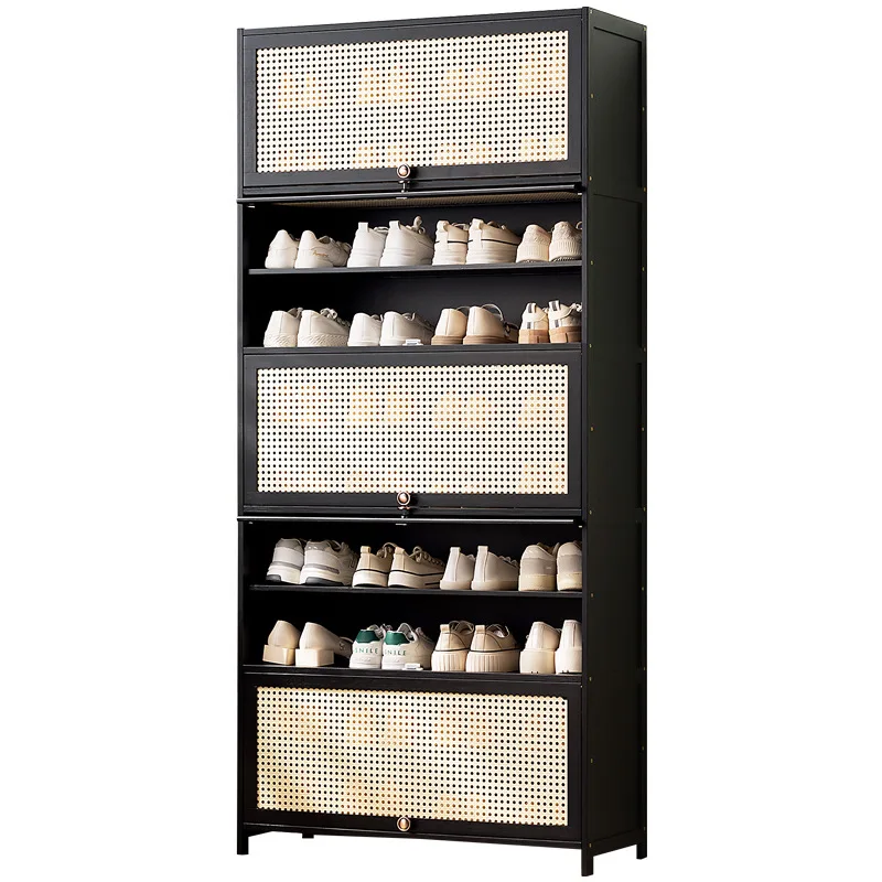 Shoe racks in the corridor outside the shoe cabinet door, multi-layer doorway storage racks