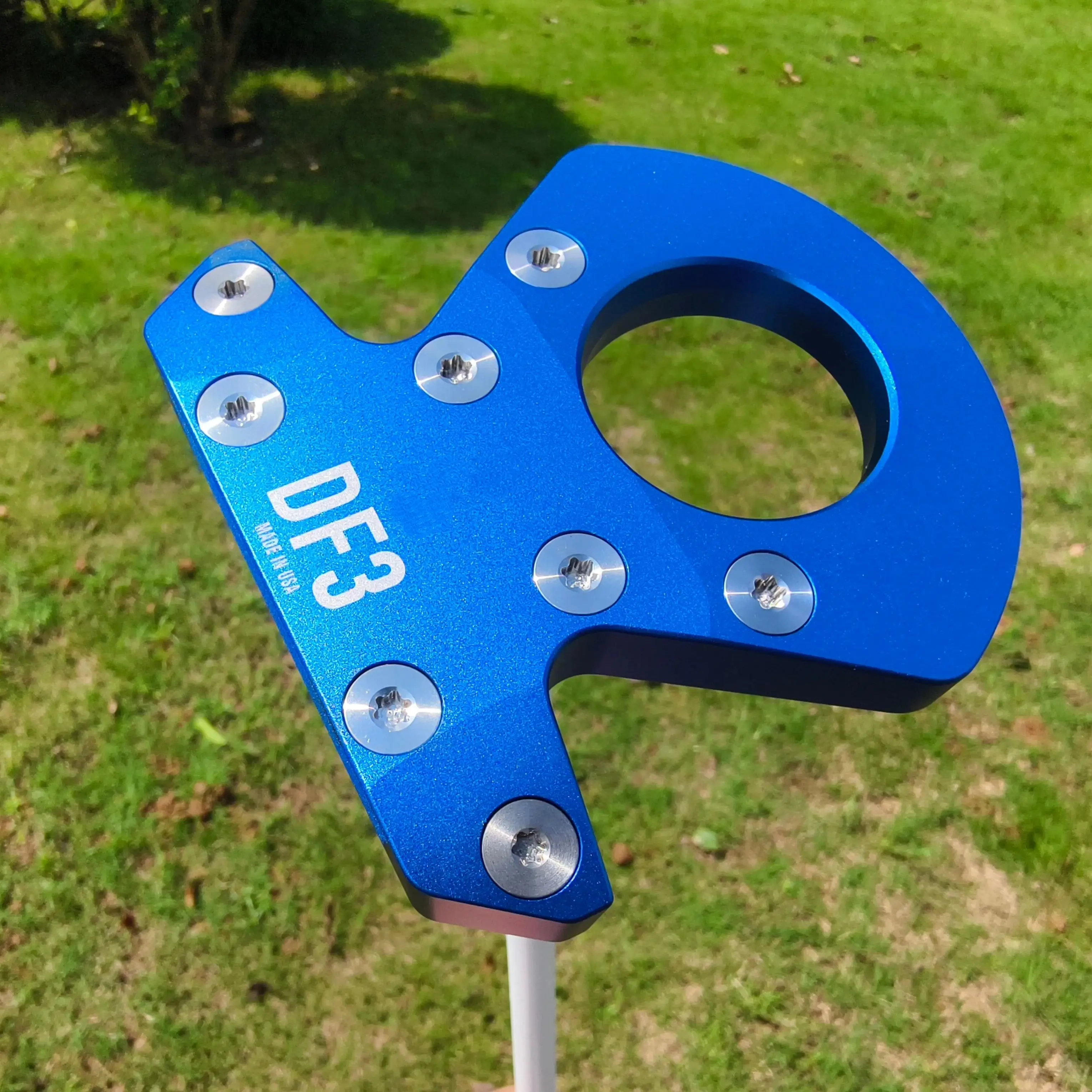 

left handed DF3 Blue putter Golf Club Putter New Model Big Black Bull automatic balancing club face return Putter