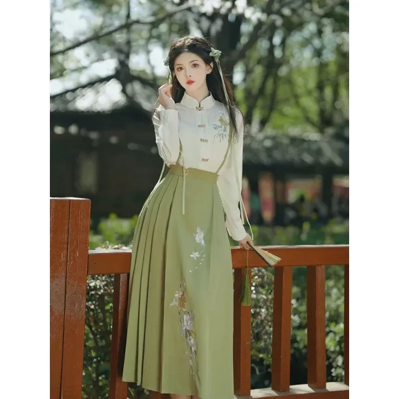 Costume cinese antico da donna Colletto rialzato bianco Top a maniche lunghe Gonna ricamata verde Abbigliamento moderno da festa per ragazza Hanfu