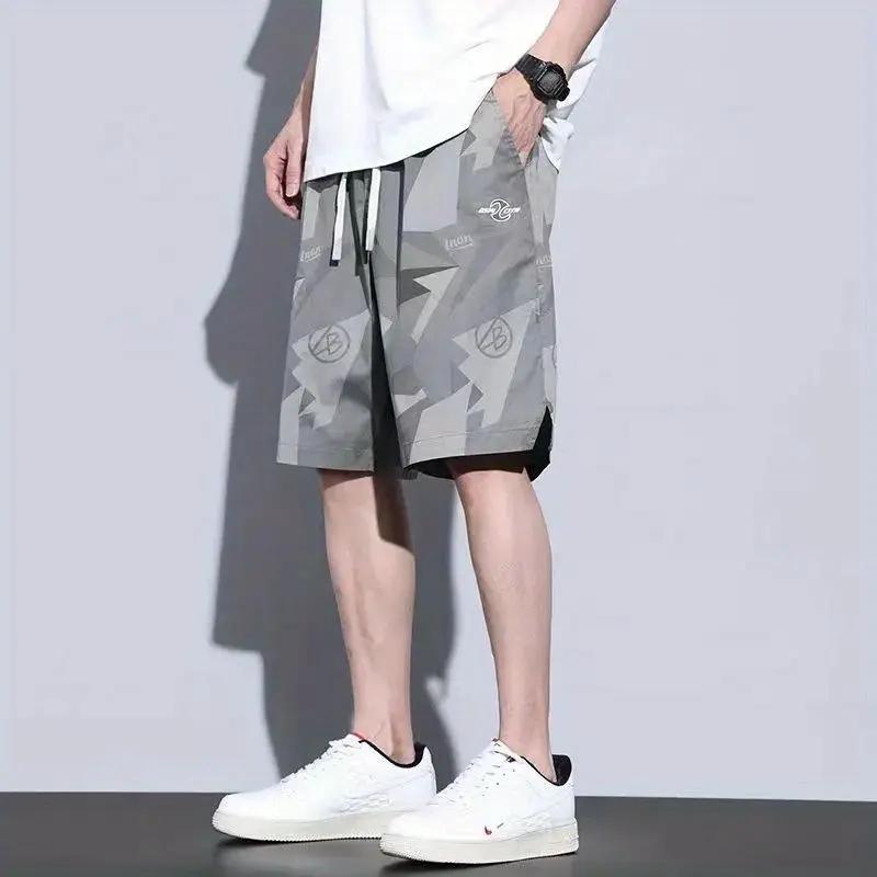 Casual Shorts Men 2024 New Summer Thin Style Loose Straight Cylinder Middle Pants Cool Sensation Breathable Motion Quarter Pants