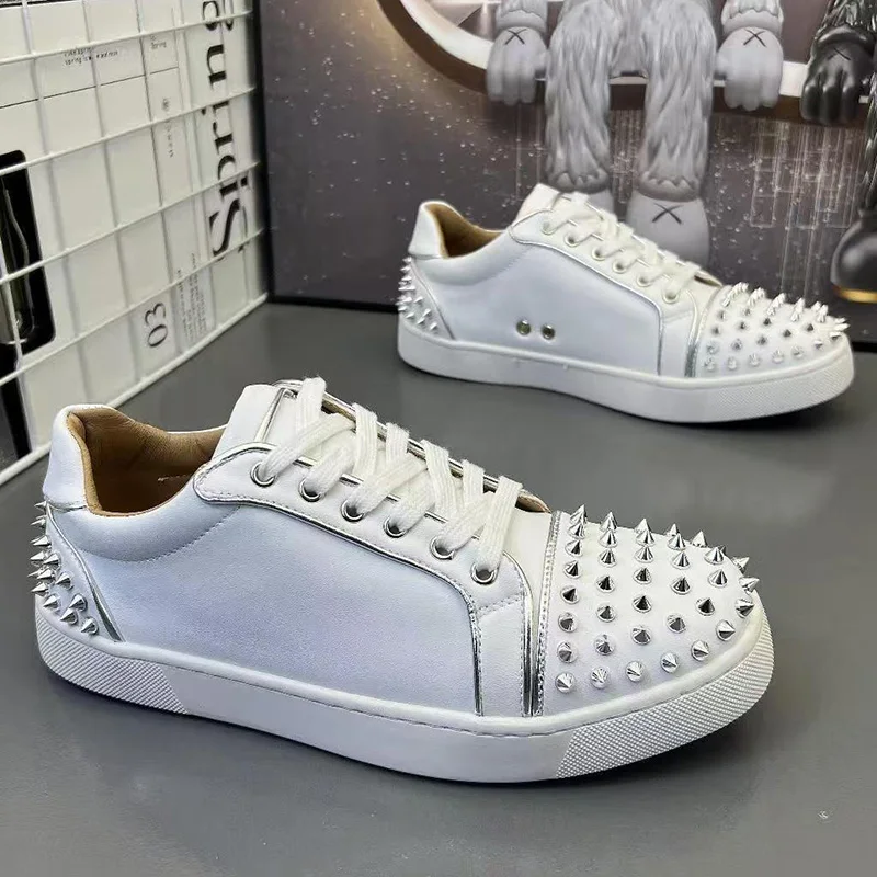 

Итальянский бренд, дизайнерская обувь с заклепками для мужчин, модная обувь в стиле хип-хоп, рок с шипами, черно-белые кроссовки из мягкой кожи с шипами, обувь