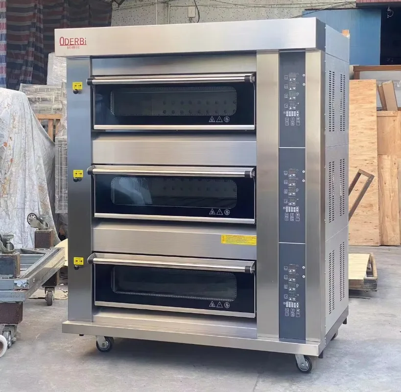 Customized Commercial 3 Deck 6 Trays Gas Oven Pizza Bread Cake Baking Oven for Catering Kitchen Equipment