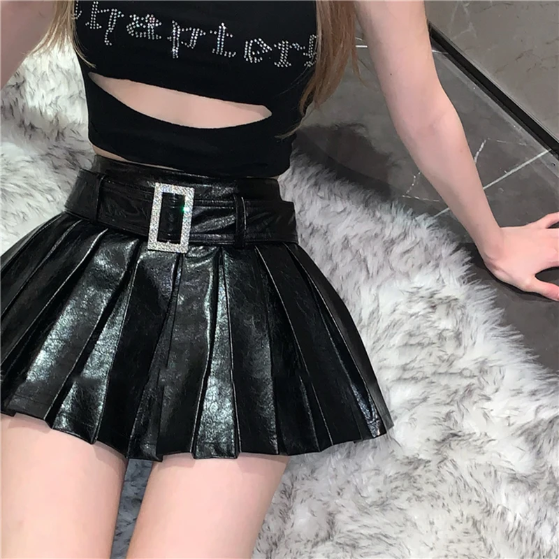 Sexy Black Leather A-Line Skirt With Belt Women PU High Waist Baggy Short Pleated Skirt Punk Vintage Gyaru Y2K Streetwear Gothic