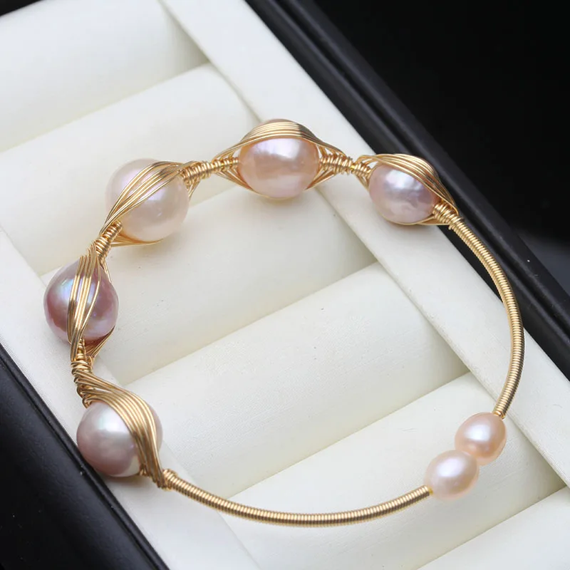 

Handmade Freshwater Pearl Bracelet for Women,Wedding 18k Gold Plated Natural Pearl Bracelets Mother Birthday Christmas Gift