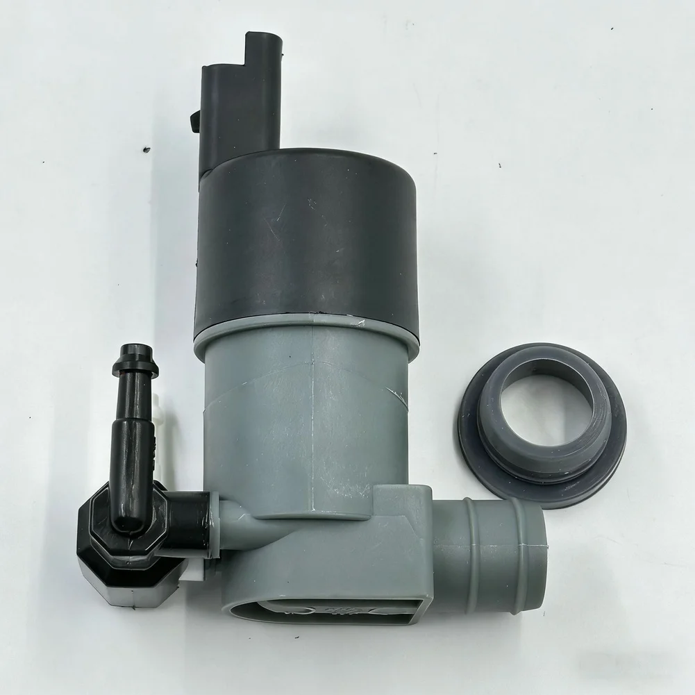 Windshield Washer Pump Motor Fit for NISSAN Qashqai Models OEM 28920 BU010 28920 7S000 Designed to Deliver Consistent Water Flow