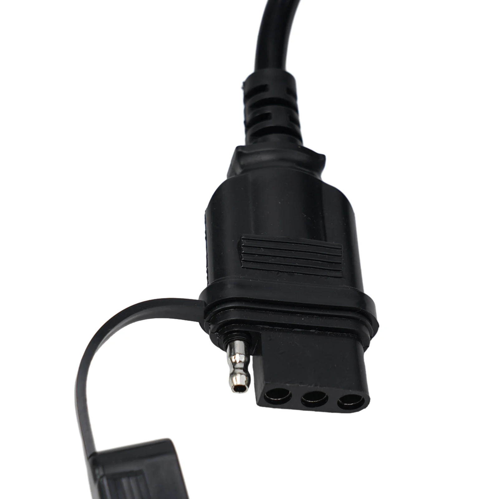 7Pin Round To 4Pin Flat Trailer Light Converter For European Vehicles Enabling Brake Signal Integration With Turn Signals