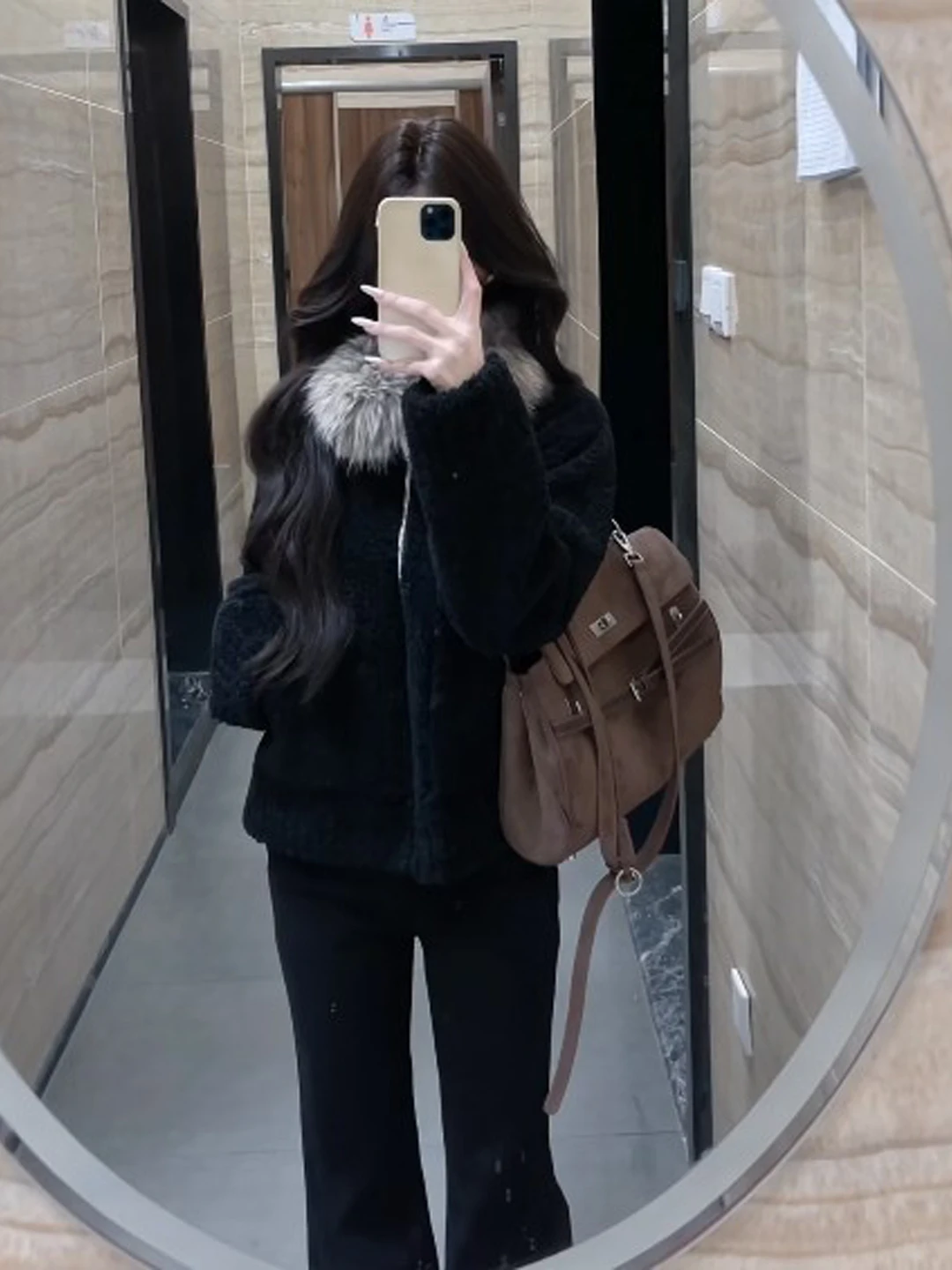 

Retro Sli Bla Lamb Fur ort Jaet Gentle Sle Faionable Top for Small Figures Spring 2026 Women's Faion Outerwear