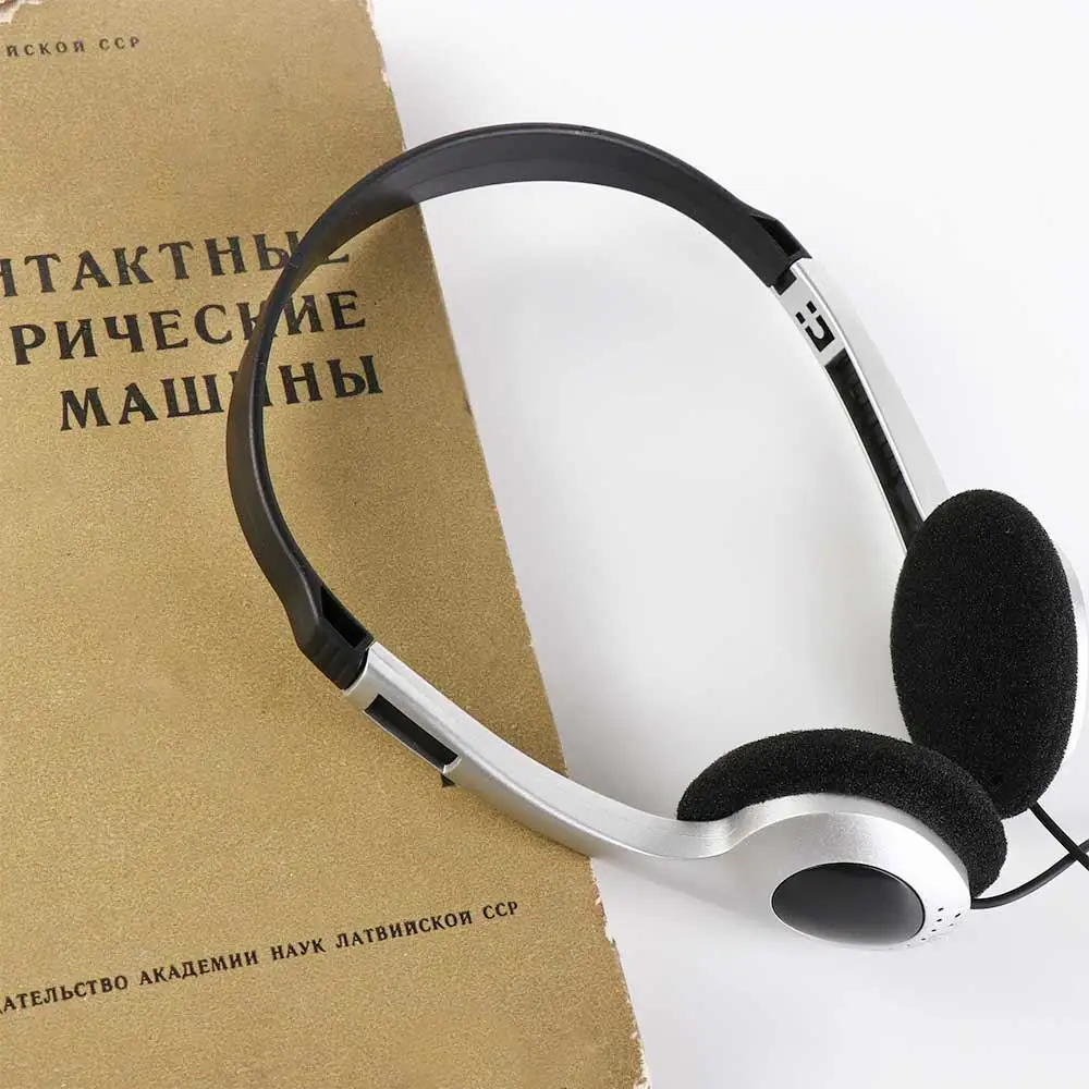 Fashion Style Over Ear Earbud Retro Headphone 3.5mm Vintage Y2k Headphones 80s 90s Wired Retro Headset Lisening Music