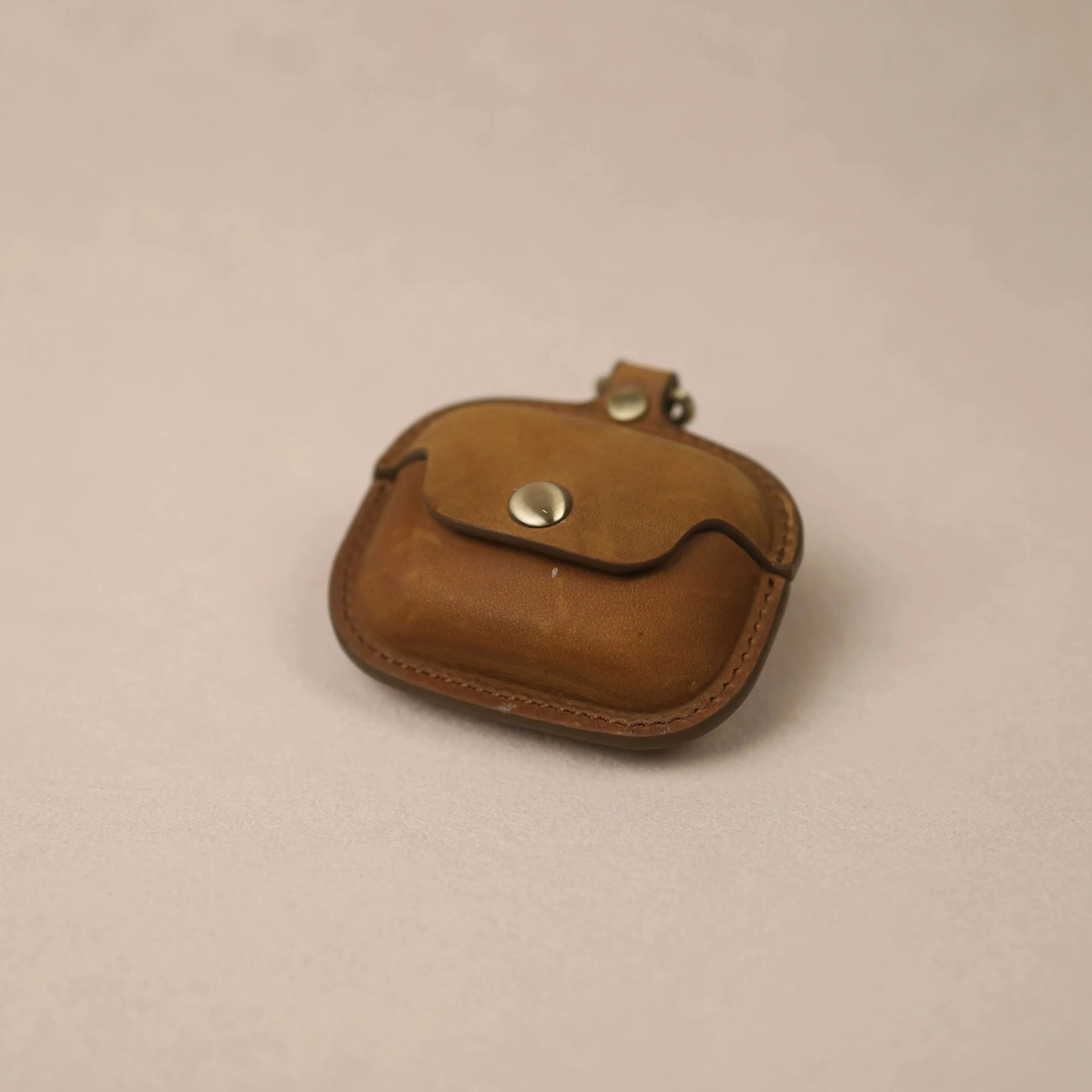 

Vintage Crazy Horse Leather Earbuds Case for Sony LinkBuds S – Premium Durable Handcrafted Cover, Niche Luxury Design