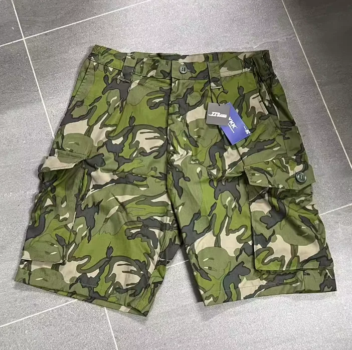 Pantalones cortos de camuflaje Tiger Tabby Hombre desierto sueco