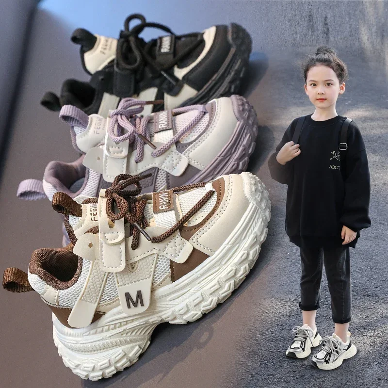 Sepatu Sol Lembut Anti-selip Anak Laki-laki Bersirkulasi Modis Sepatu Kets Anak Perempuan dengan Sepatu Lari Ringan Sepatu Olahraga Fashion Anak Musim Panas