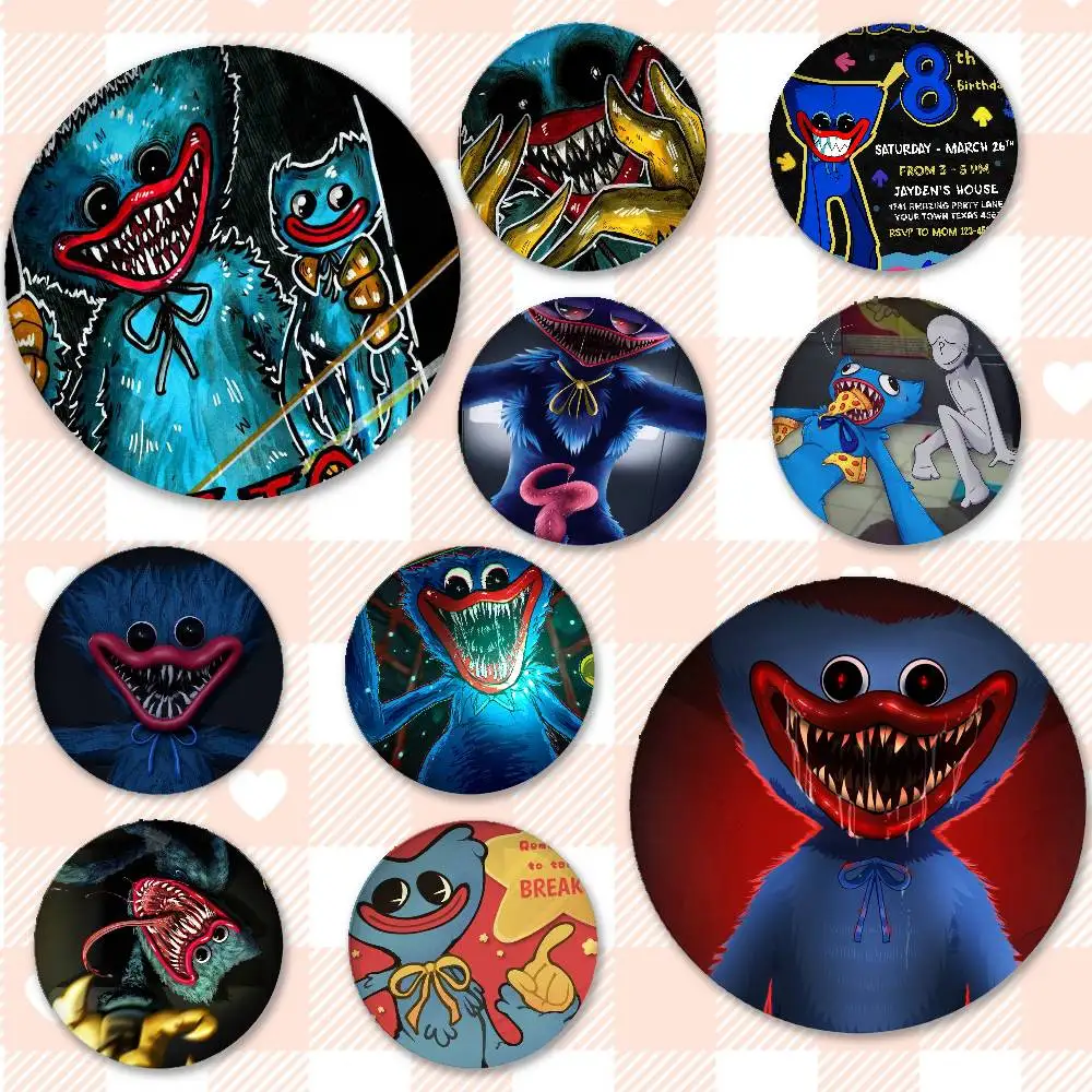 H-Huggy-Poster-W-Wu…