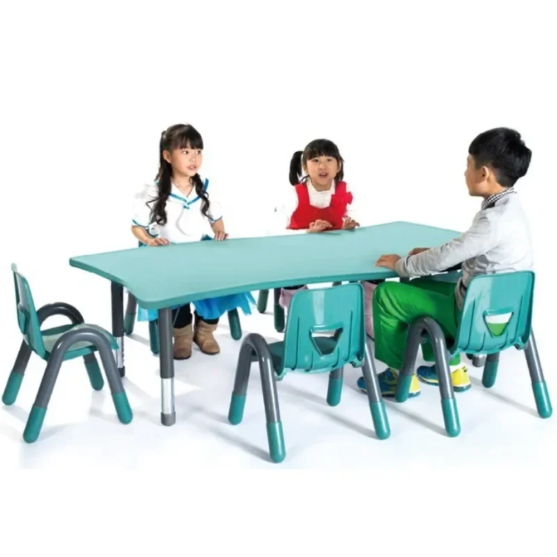 6-person table can be assembled rectangular table can be lifted table