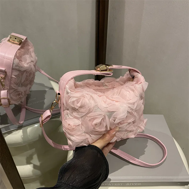 

2025 Summer Floral Shoulder Bag Elegant Rose Print Womens Purse Trendy Boho Crossbody Bag Romantic Top Handle