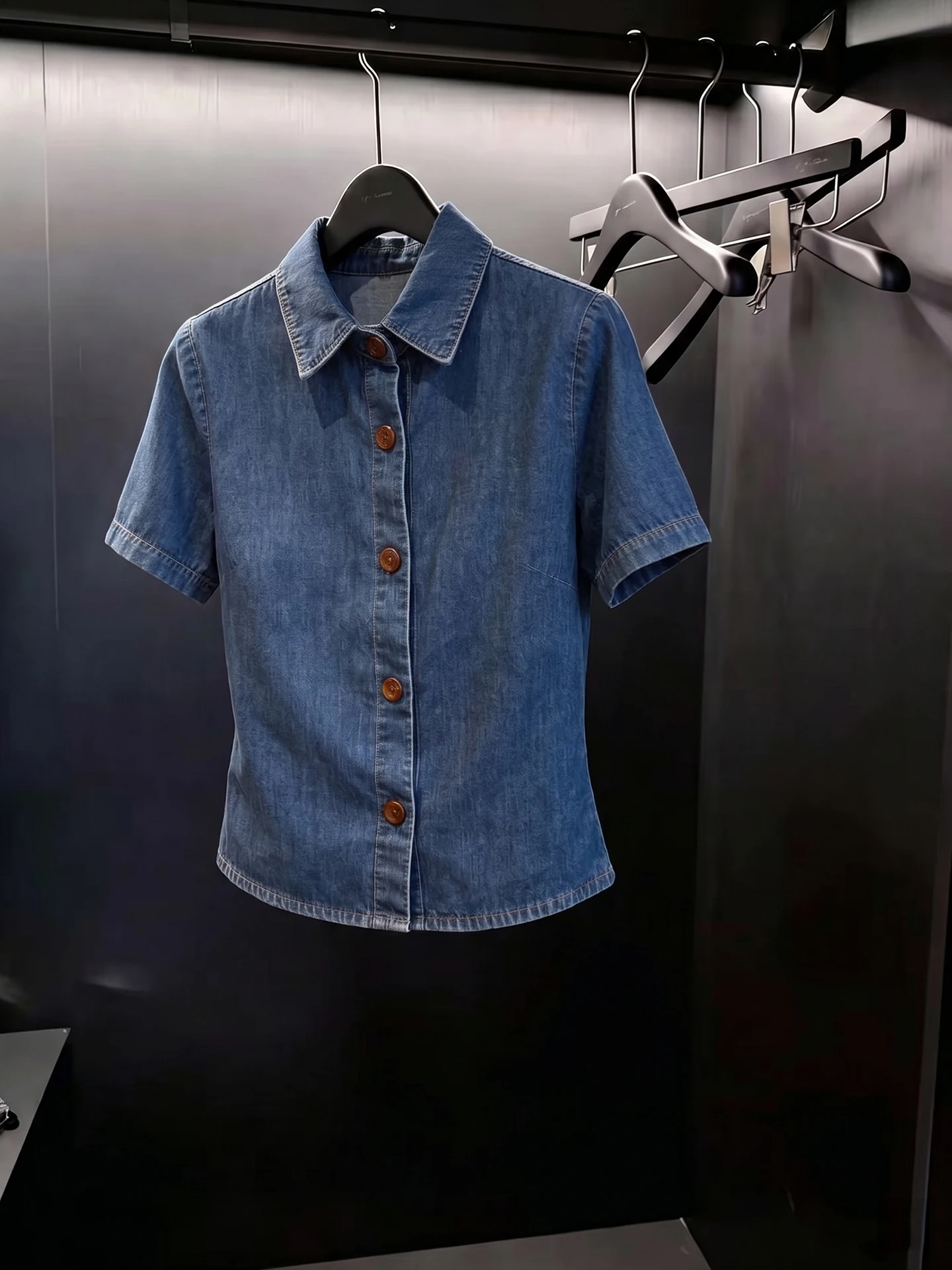

Chic Collar Short Sleeve Denim Shirt Korean Style Commute Fashion Unique Design Women's Top Summer 2026 Poetic Elegance