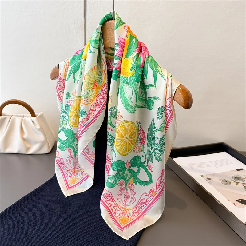 70 * 70 cm Frauen Quadrat Seidenschal/Schals Luxus Wrap 2025 Haargummi Band Tasche Warp Weiches Halstuch Hijab Kopftuch Weiblich Foulard