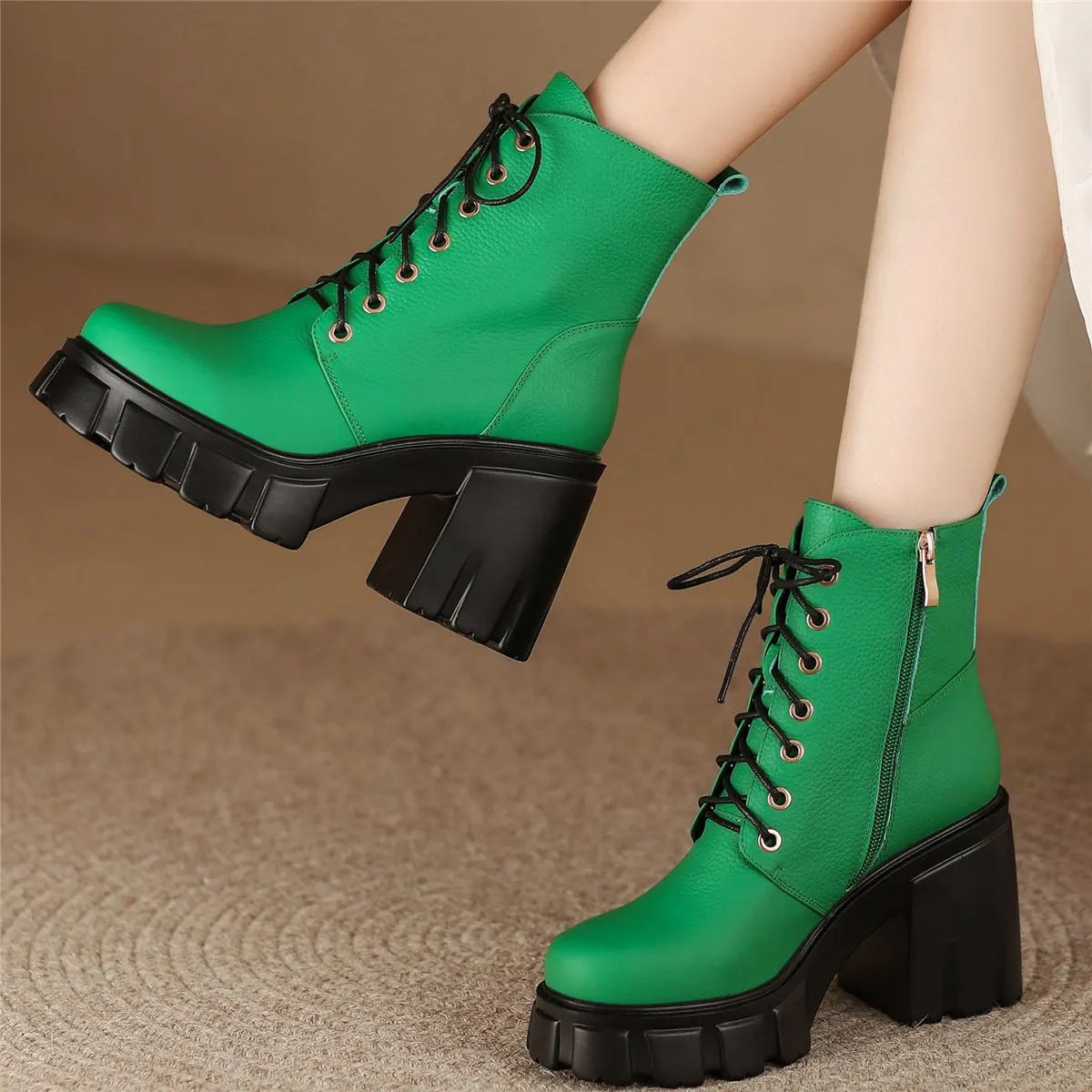 

High Top Platform Pumps Women Lace Up Genuine Leather High Heel Motorcycle Boots Female Round Toe Fashion Sneakers Casual Shoes